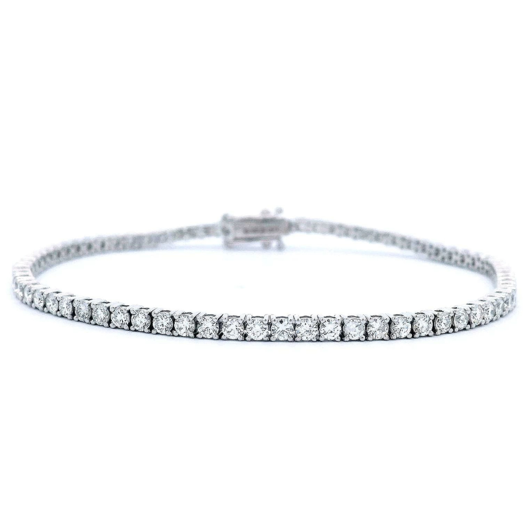 18K White Gold Diamond Tennis Bracelet - Jackson Hole Jewelry Company