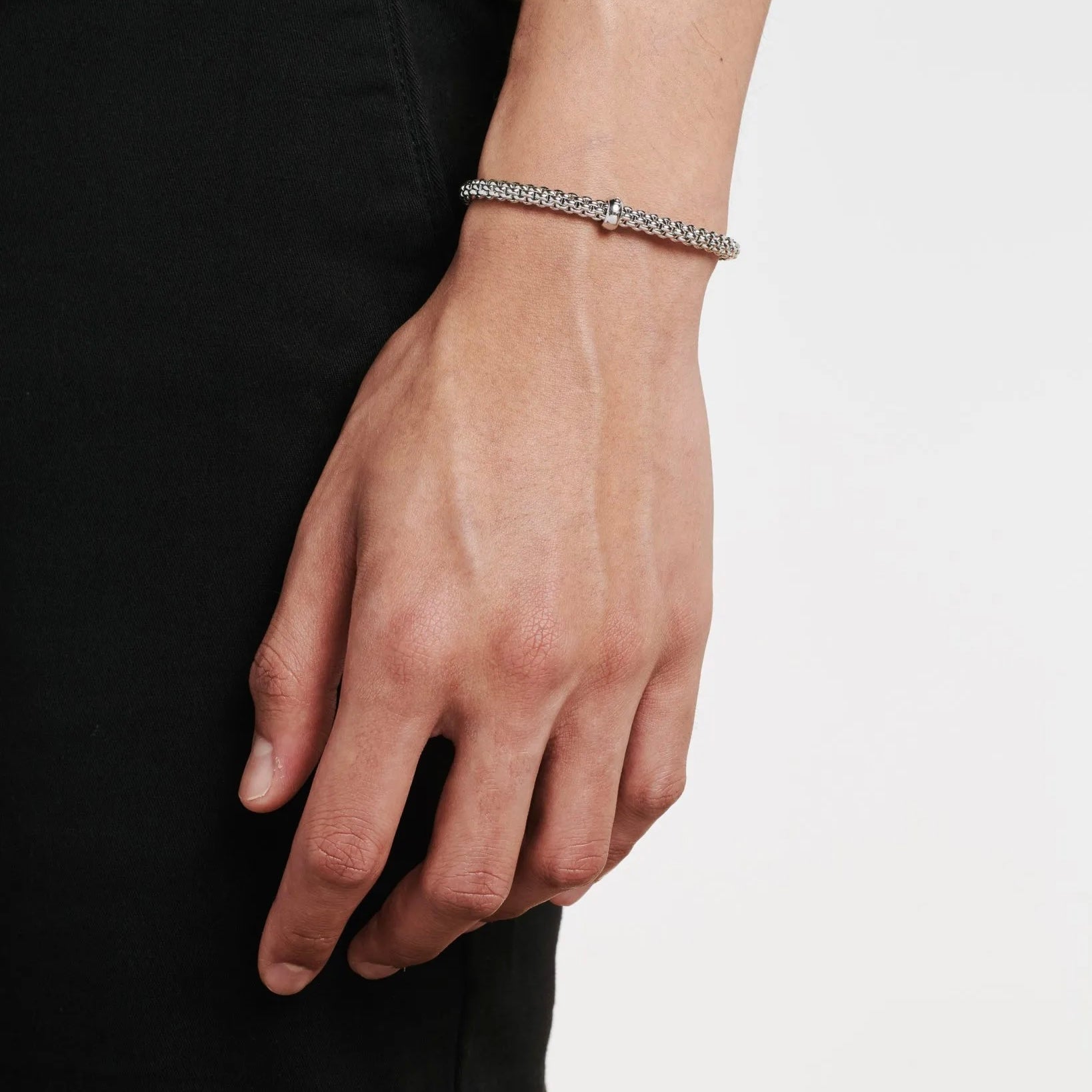 FOPE SOLO 18K Gold Flex’it Bracelet with a Black Diamond - Jackson Hole Jewelry Company