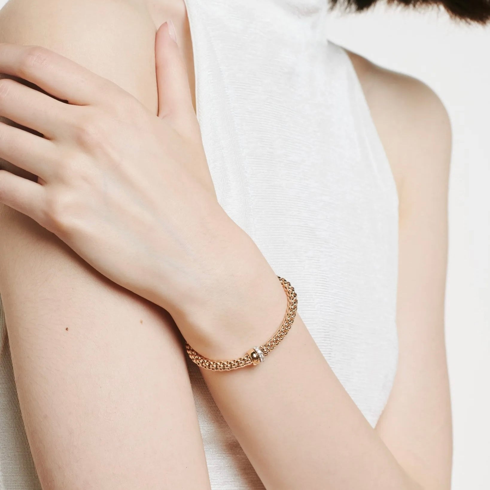 FOPE SOLO 18K Gold Flex’it Bracelet With White Diamond Set Rondels - 0.29 carats - Jackson Hole Jewelry Company