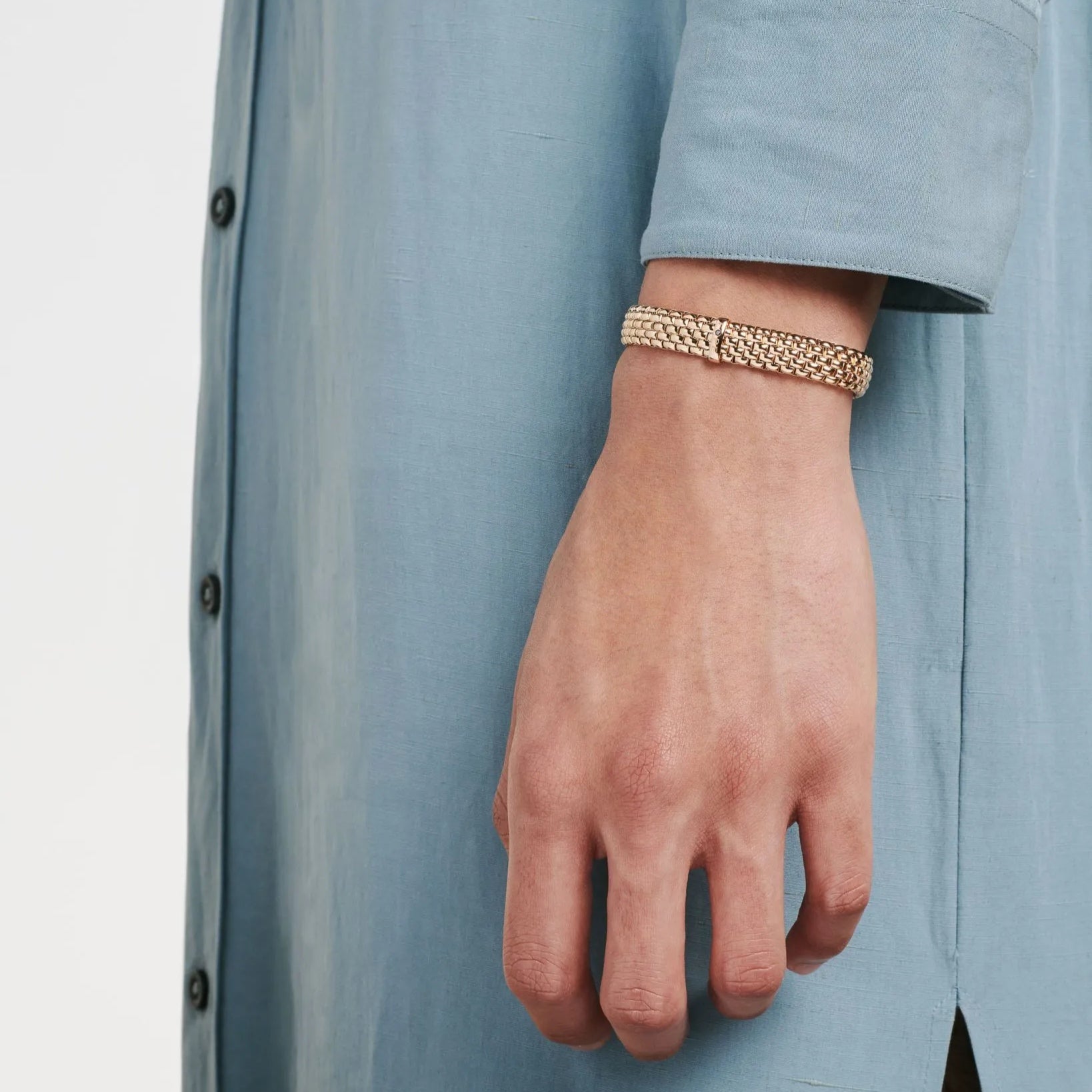 FOPE PANORAMA 18K Gold Flex’it Bracelet with a Black Diamond - Jackson Hole Jewelry Company