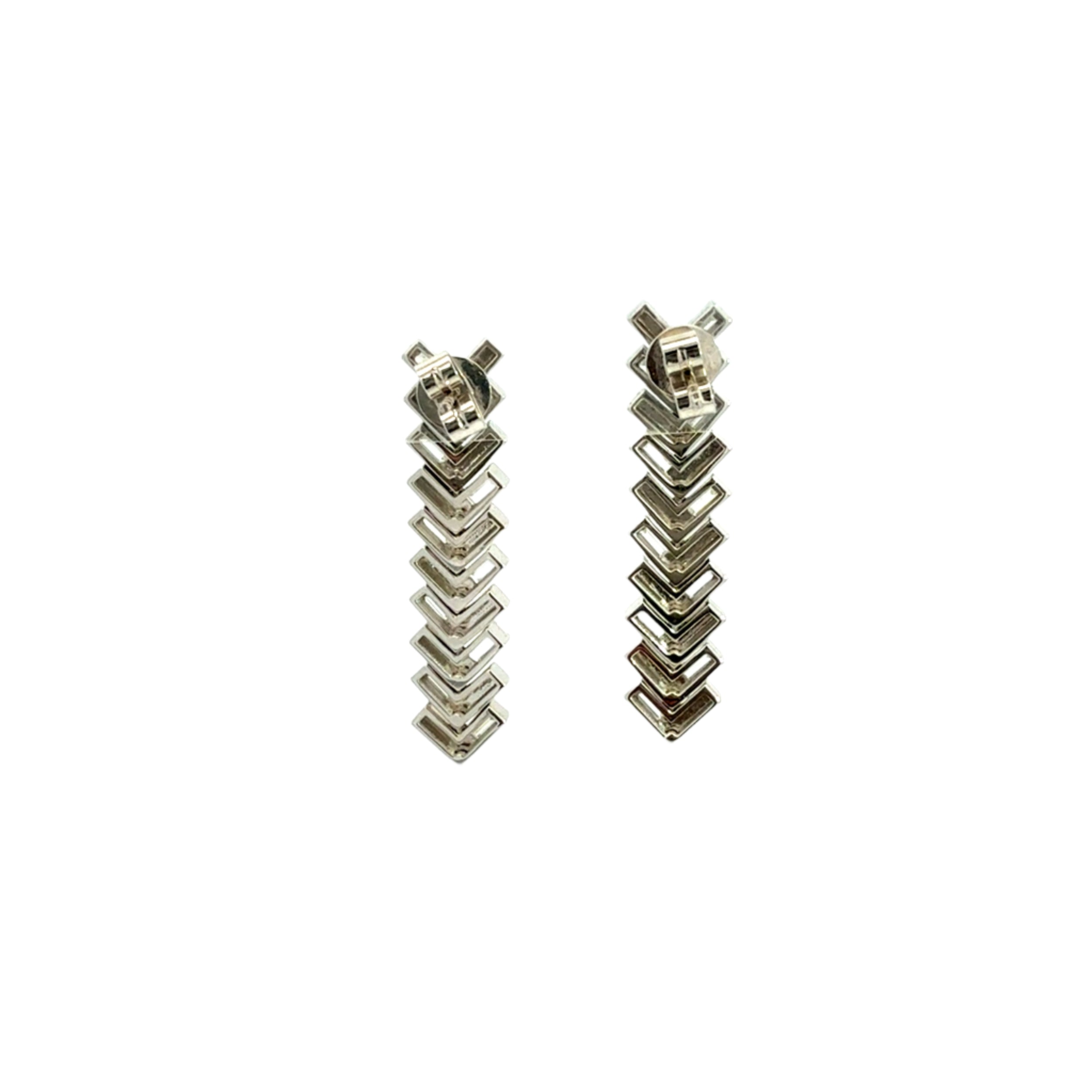18K White Gold Modern Arrow Drop Earrings with Alternating Baguette Diamonds – 1.40 Carats - Jackson Hole Jewelry Company