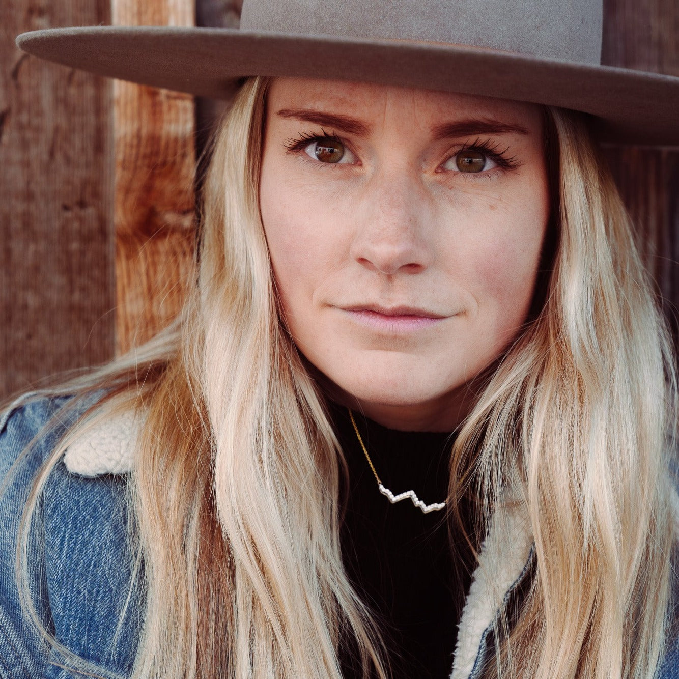 LUXE EDITION: 18K Gold Teton Peak Outline Necklace With Diamonds - Jackson Hole Jewelry Company