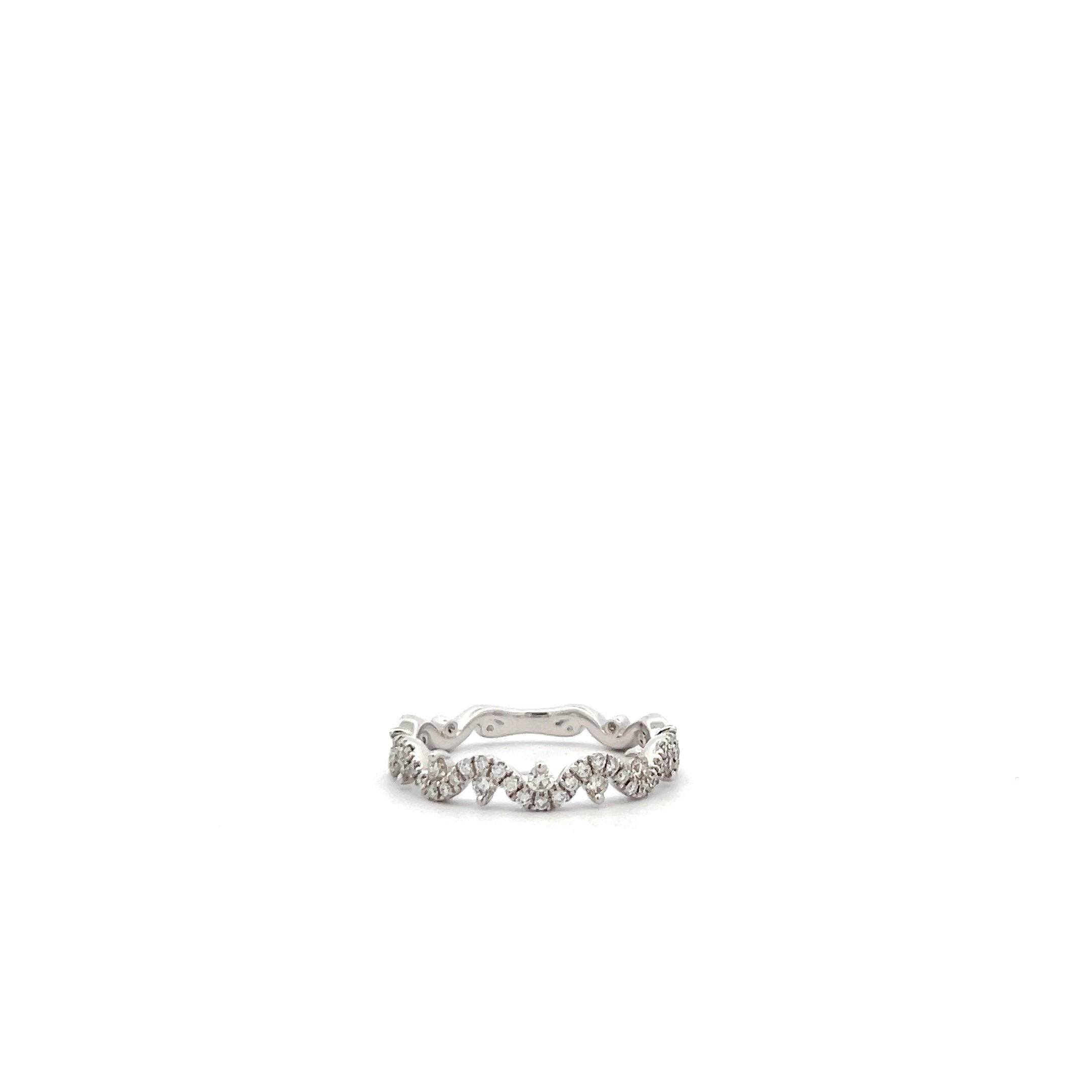 14K GOLD CLASSIC DIAMOND RING - Jackson Hole Jewelry Company