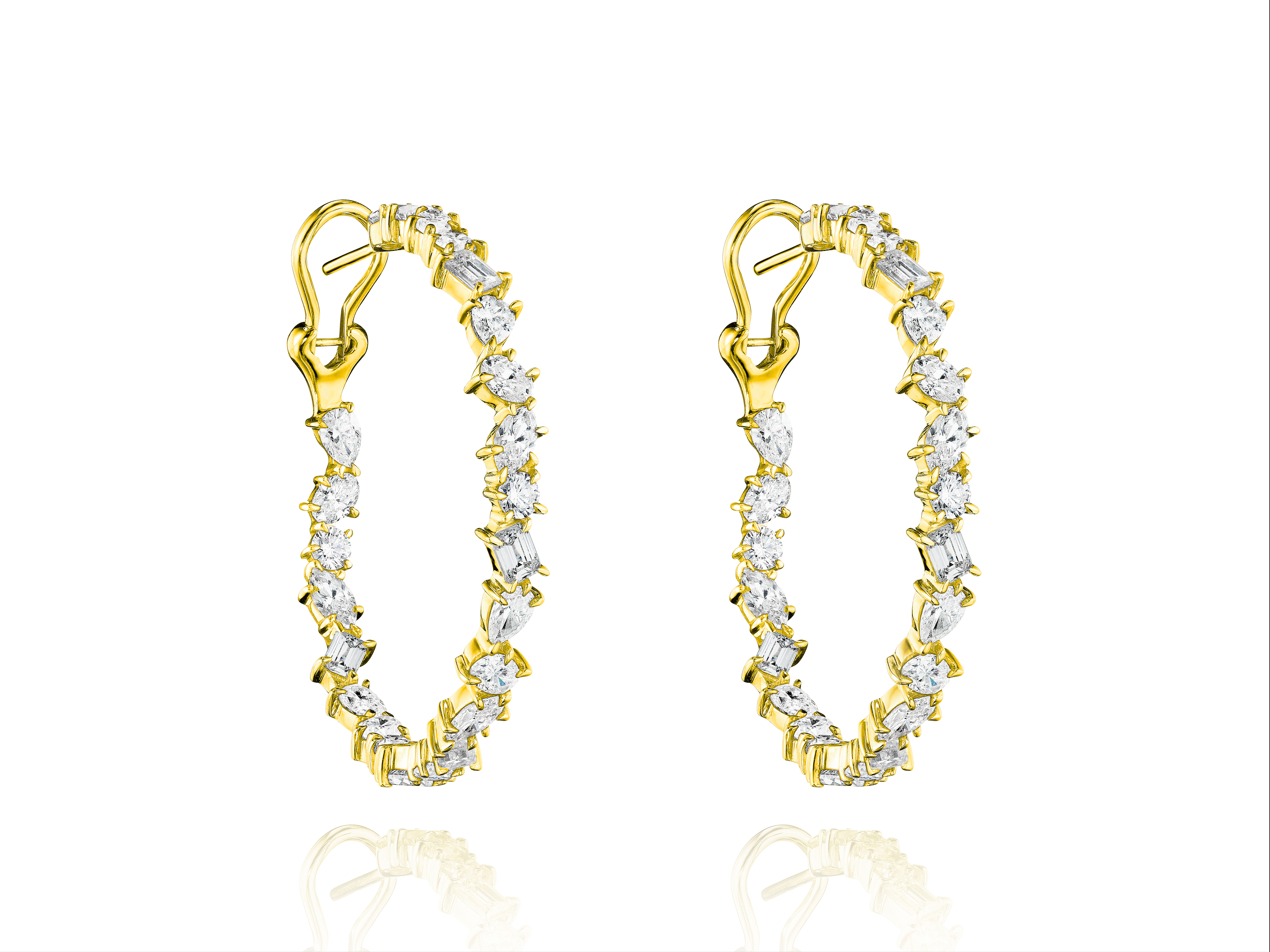 18K Yellow Gold Zigzag Diamond Hoop Earrings – 3.91 Carats - Jackson Hole Jewelry Company