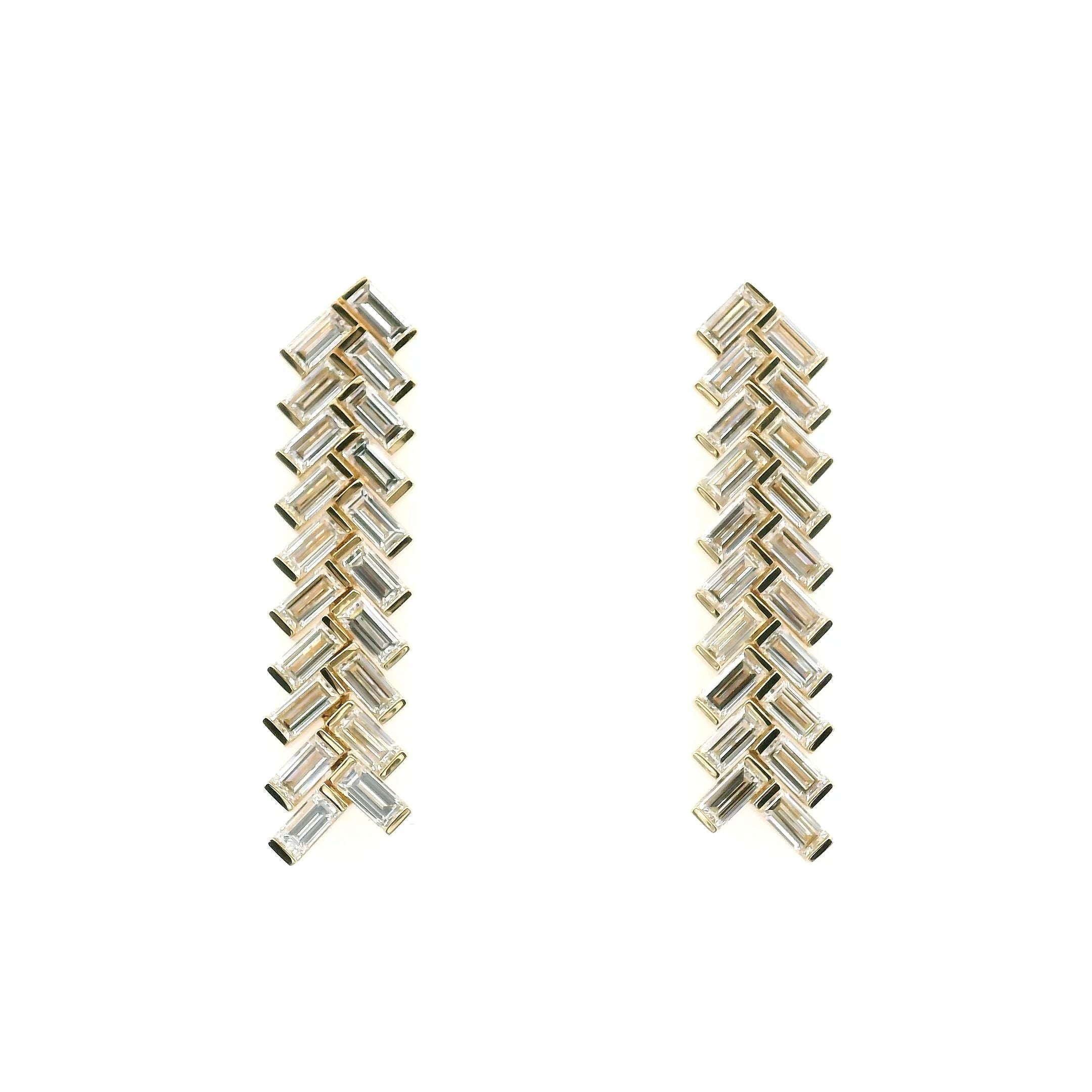 4.28cttw Modern Arrow Empire Drop Earrings 18K Yellow Gold - Jackson Hole Jewelry Company