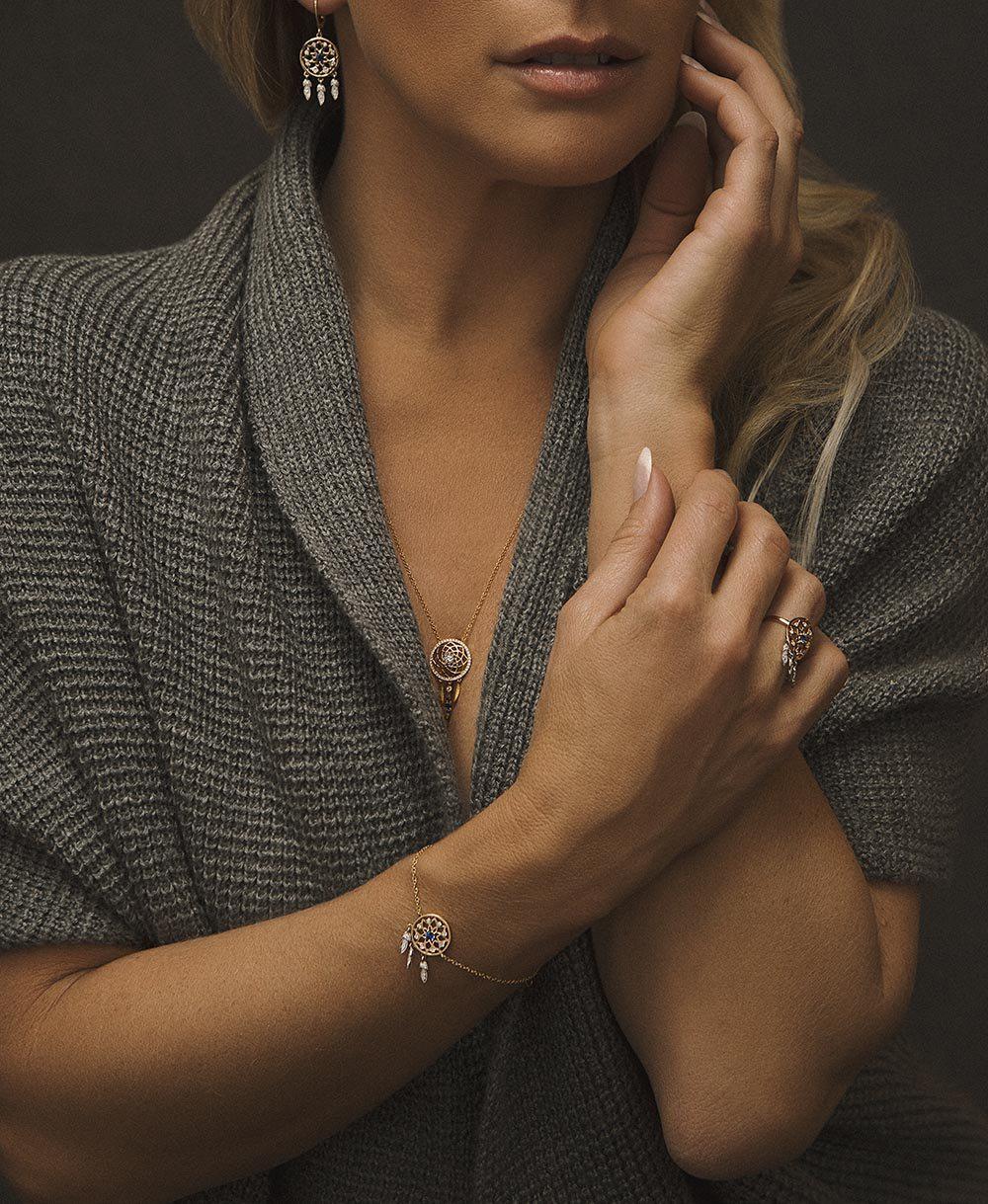 18K Gold with Diamond and Blue Sapphire Dreamcatcher Bracelet - Jackson Hole Jewelry Company