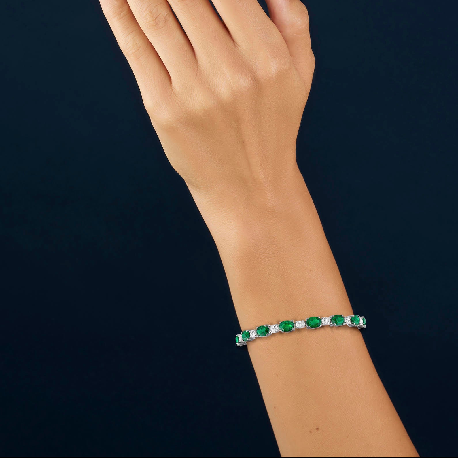 Omi Privé - Emerald & Diamond Bracelet in Platinum - Jackson Hole Jewelry Company