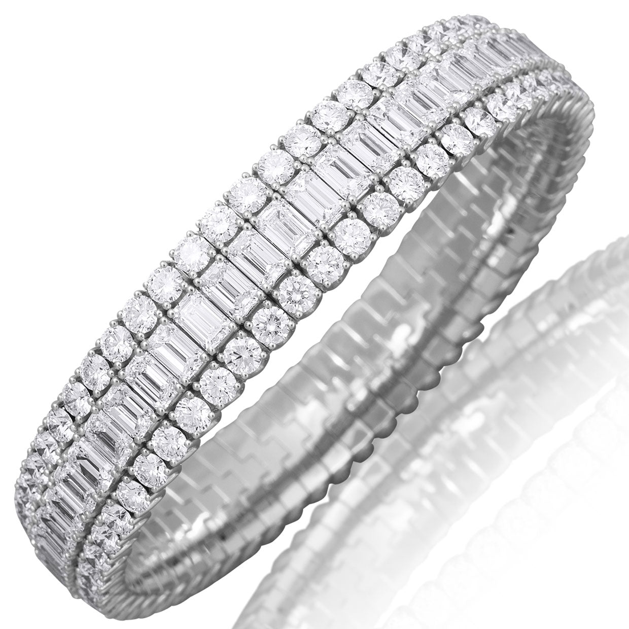 Picchiotti - Xpandable™ Emerald and Round-Cut Diamond Bracelet in 18K White Gold - Jackson Hole Jewelry Company