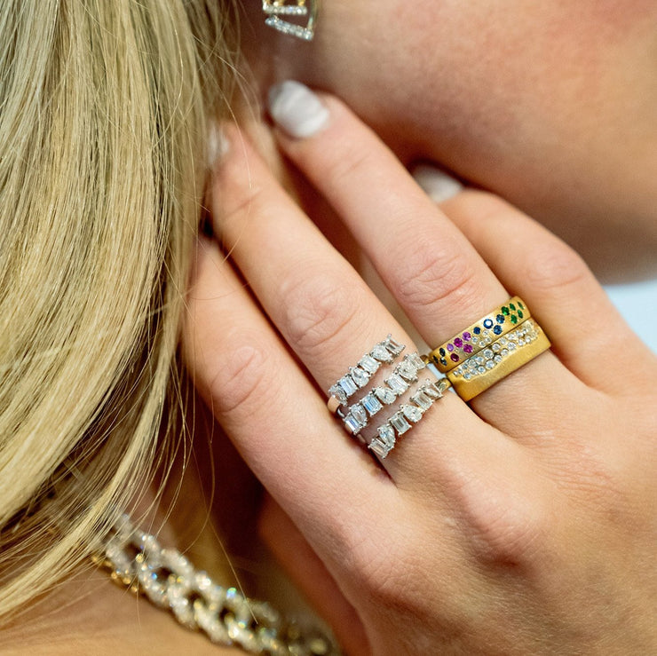 14K YELLOW GOLD BAND WITH MULTICOLORED SAPPHIRE AND DIAMONDS