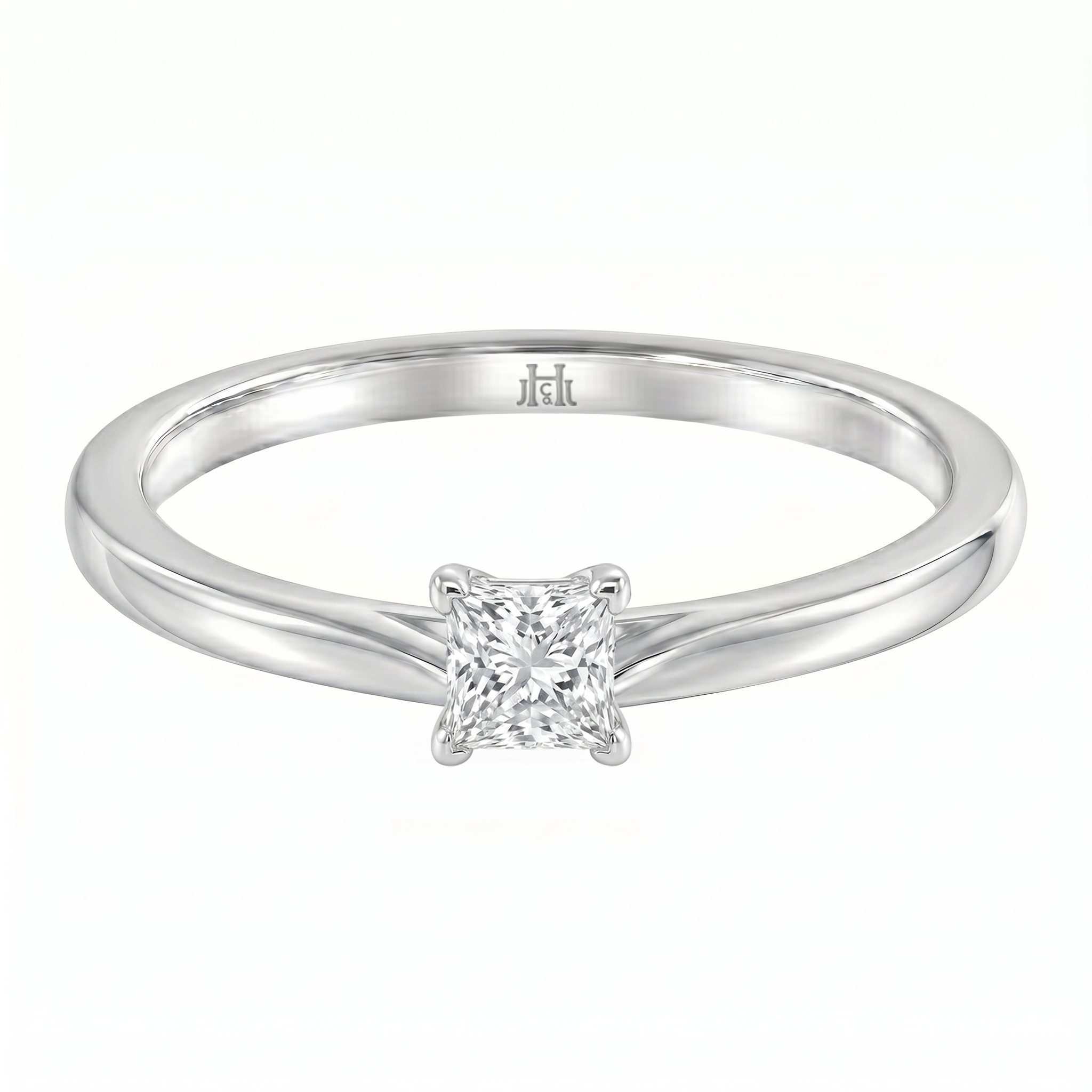 Le PeTeton Princess Cut Diamond Solitaire Engagement Ring in 18K Gold - Jackson Hole Jewelry Company