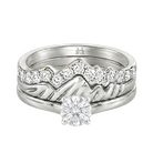 Le PeTeton Round French Cut Diamond Solitaire Engagement Trio Stack Rings in 18K Gold - Jackson Hole Jewelry Company