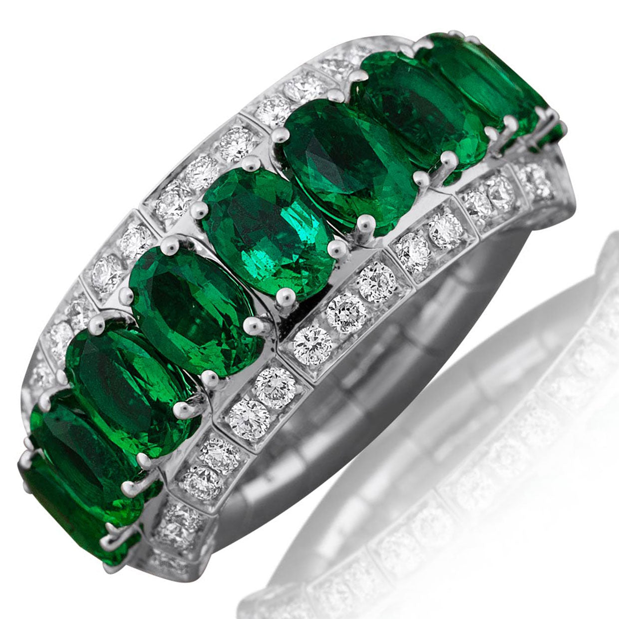 Picchiotti - Xpandable™ Oval-Cut Emerald and Diamond Ring in 18K White Gold - Jackson Hole Jewelry Company