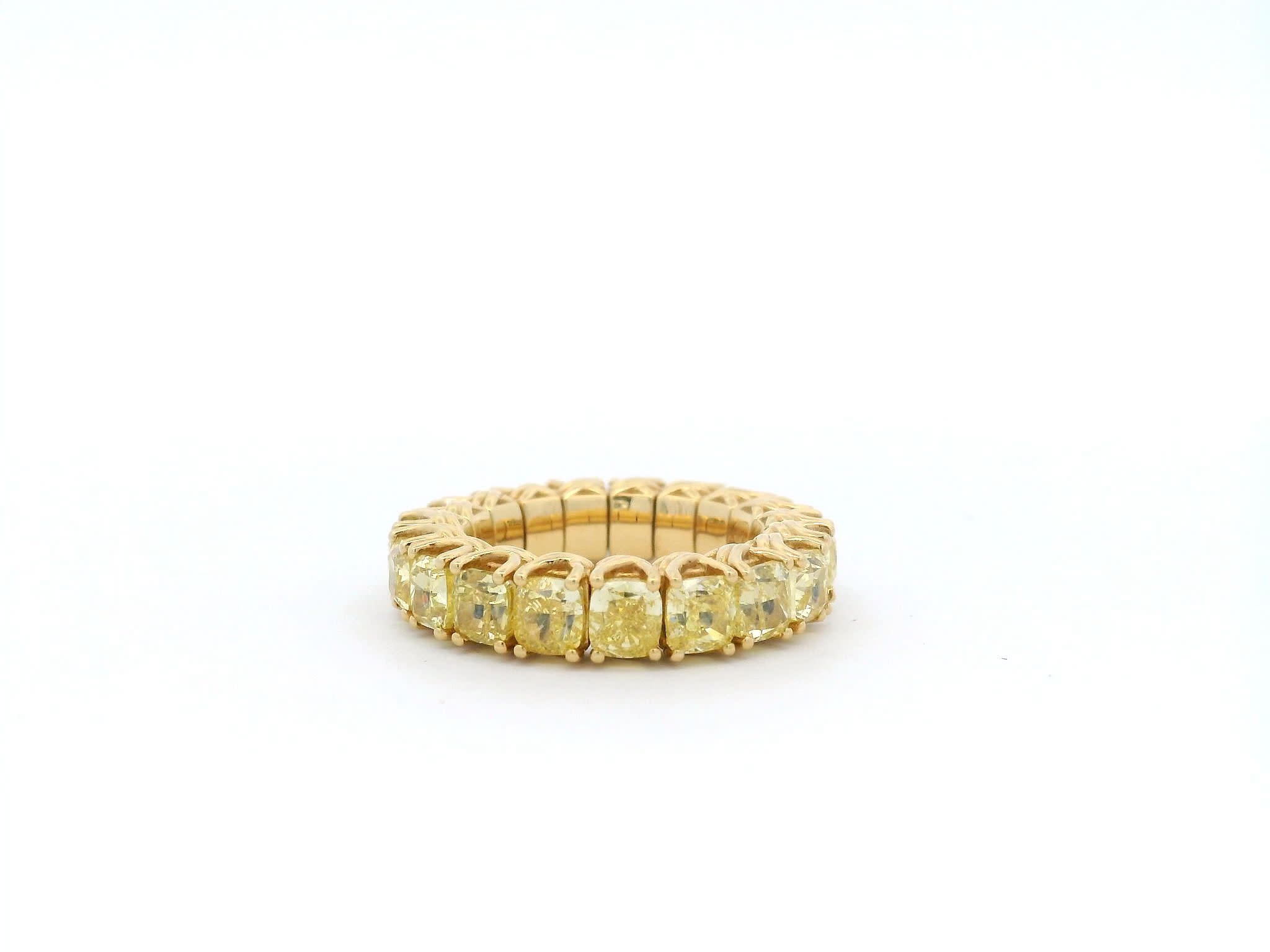 Picchiotti Fancy Yellow Cushion Cut Diamond Xpandable Ring - Jackson Hole Jewelry Company