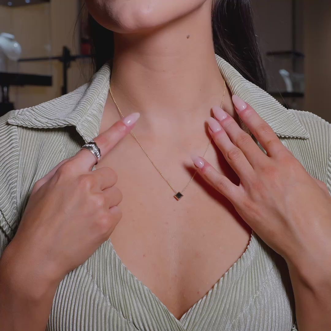 Expert Level Ski Necklace Featuring a 4.5mm Black Diamond in 14K