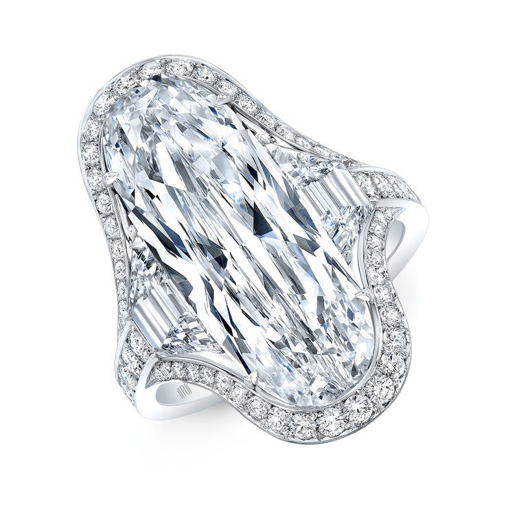Moval 9 Carat Diamond Ring - Jackson Hole Jewelry Company